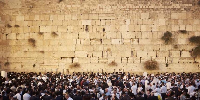 Celebrating Hanukkah as a Symbol of Faith and Freedom