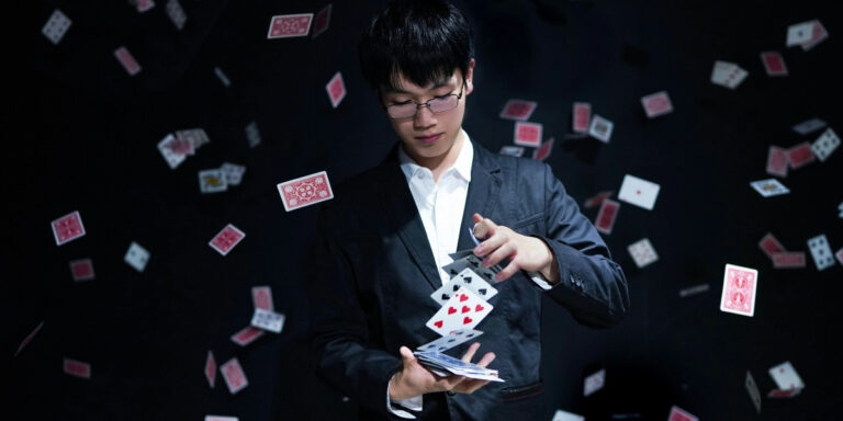 Unveiling the Art of Deception: Exploring the World of Illusionists and Magicians