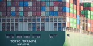 A Comprehensive Guide to Tariffs: How They Affect Trade and the Global Economy