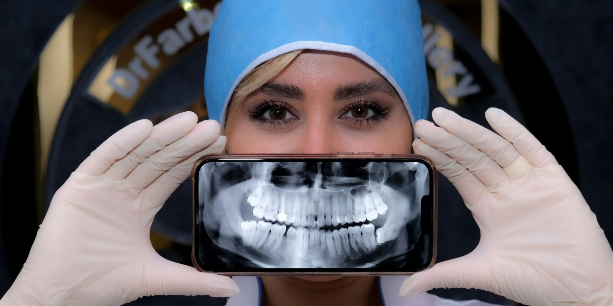 Cosmetic Surgery Tourism: Why Patients Are Traveling for Aesthetic Enhancements