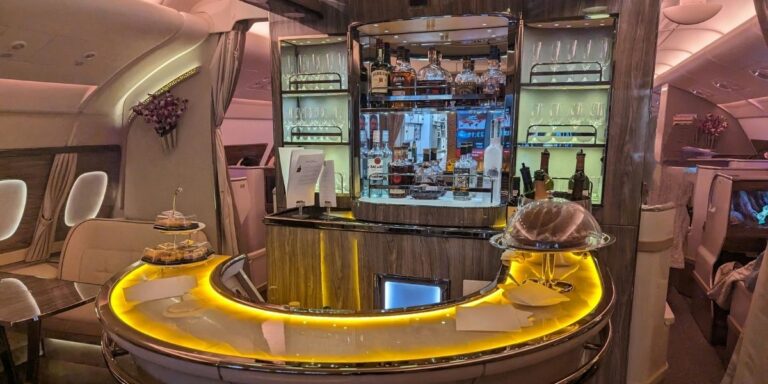 The Luxury of Business Class: Discover the Ultimate Travel Experience
